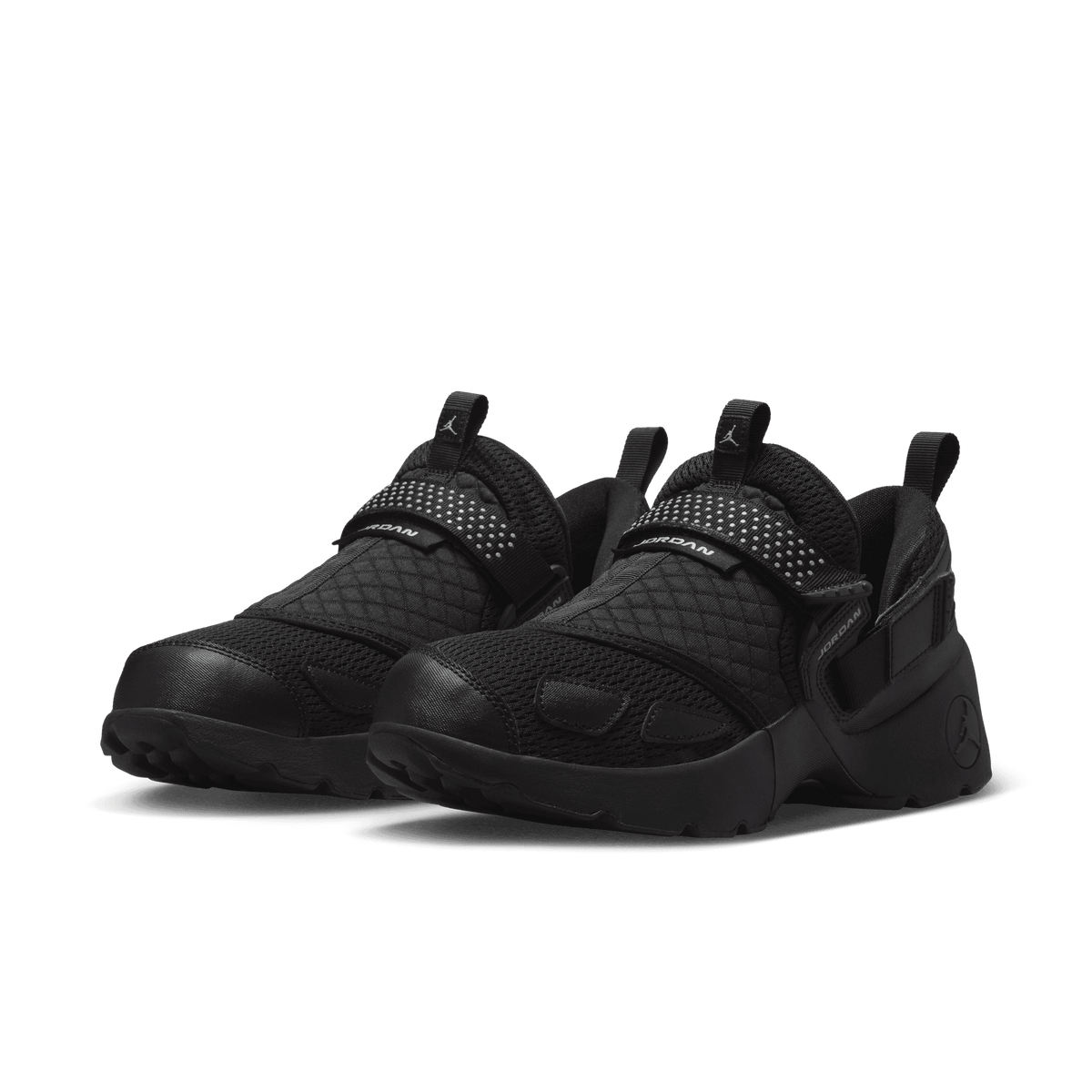 Women's Jordan Trunner LX "Triple Black"