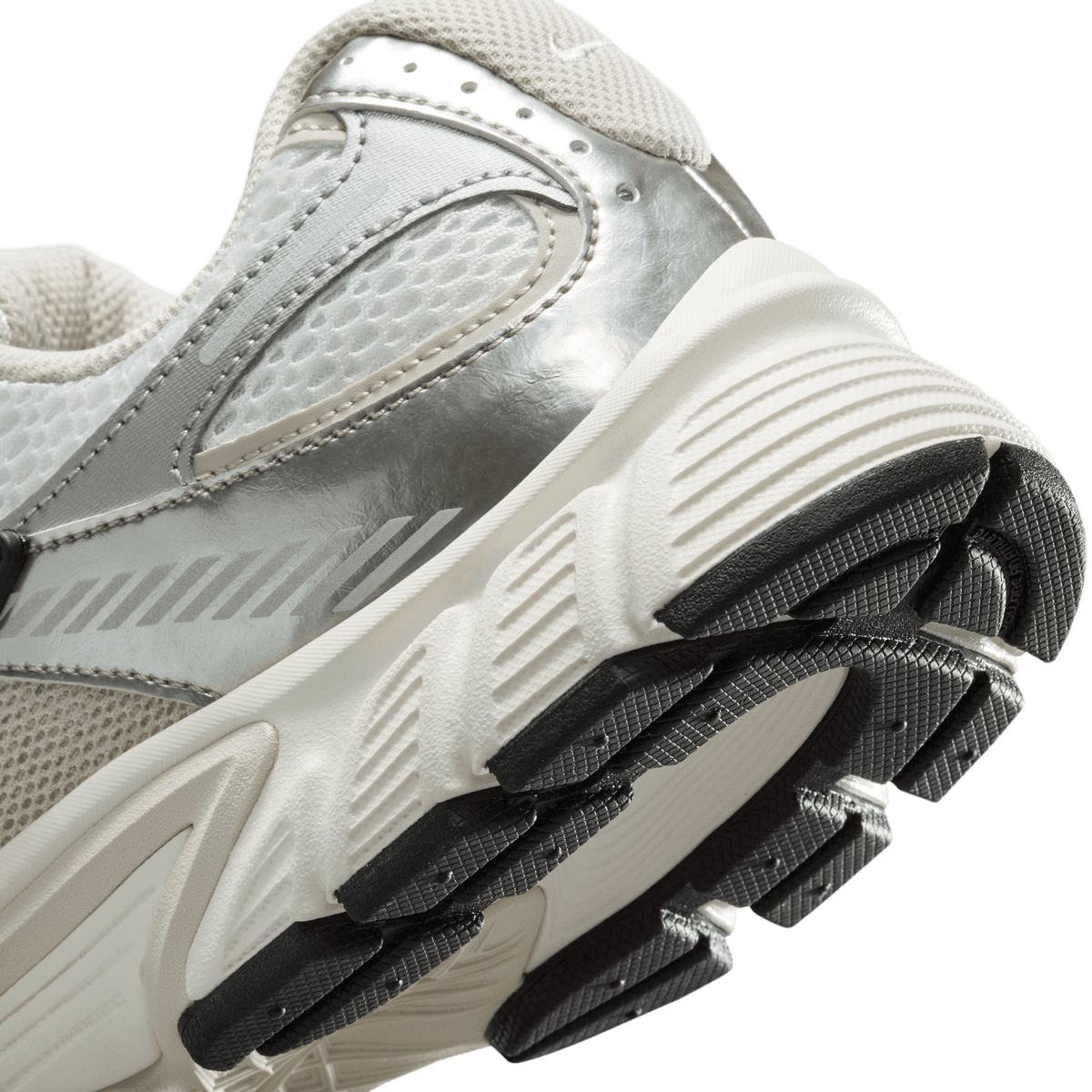 Women's Nike V5 RNR "Summit White Light Orewood"
